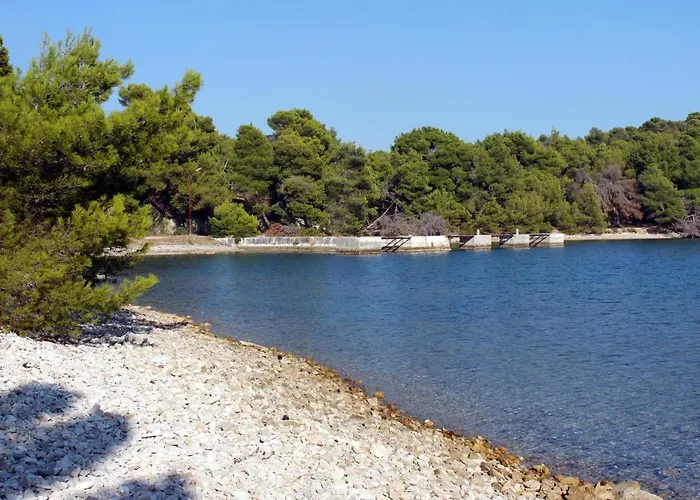 Apartman With A Parking Space - 15678 Pula